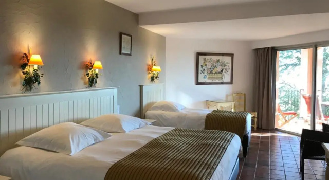 Двухместный номер Superior с балконом и с красивым видом из окна Hotel Bellerive