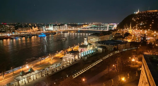 Апартаменты Rustic flat with perfect location (city center)