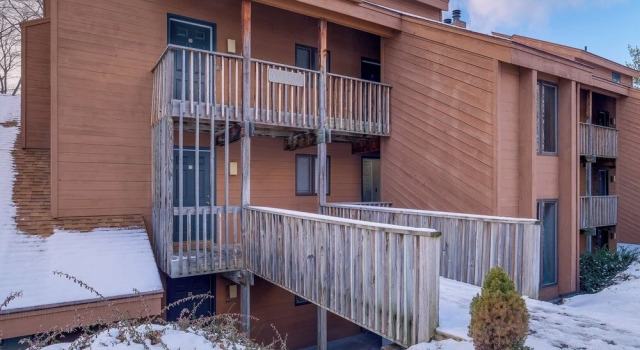 Bellaire Condo - Walk to Shanty Creek Resort!, Rezerwuj Apartament Bellaire Michigan