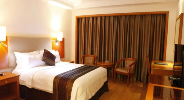 Customs Hotel