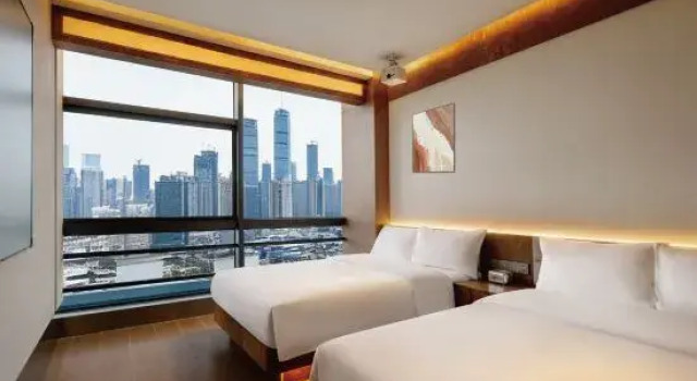 Люкс Trace E-sports Hotel (Chengdu Du Fu Thatched Cottage & SWUFE Metro Station Branch)