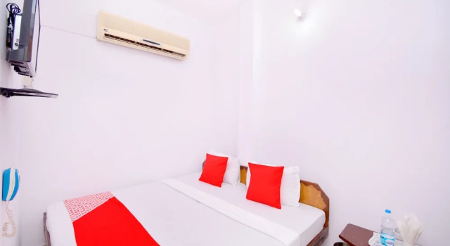 White House Continental by OYO Rooms, Rezervovat Hotel Džalandhar Punjab