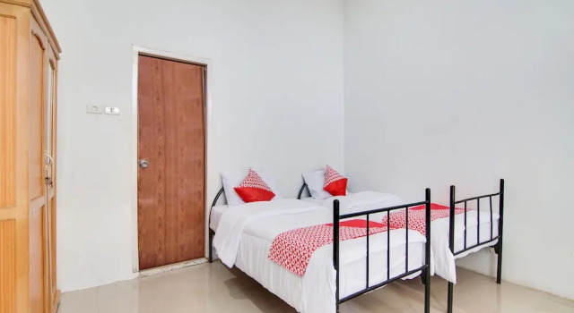 OYO 91514 Gedung Putih Inn Syariah, Rezervovat Hotel Hotely v Pekanbaru s parkováním, Parkování
