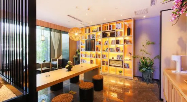 Yicheng Hotel (Guangan Avenue, Heping East Road, Shijiazhuang), Забронировать Отель Недорогие отели Шицзячжуан, рядом с Hebei Provincial Museum, недорого