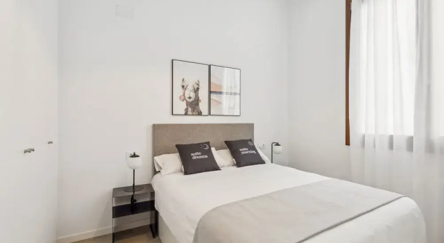 Апартаменты Цокольный этаж c 1 комнатой Limehome Valencia Calle de Cadiz