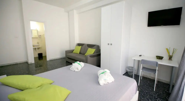 Standard Vierer Zimmer mit Balkon B&B Salernoway