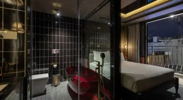 Двухместный люкс с балконом Pynt Hotel 4