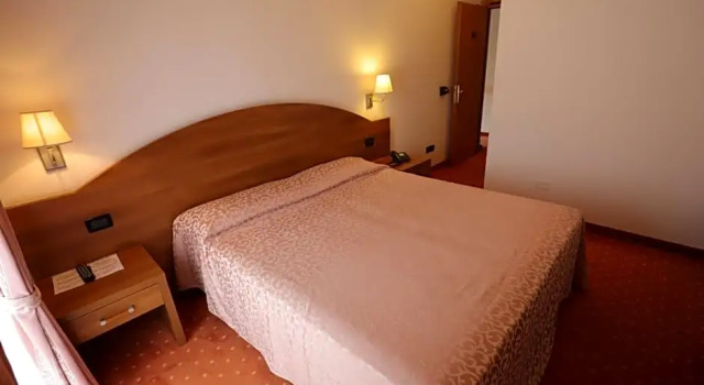 Номер Standard Hotel da Roberto