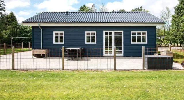 Коттедж 4 person holiday home in Ansager