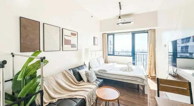 Двухместный номер Standard с балконом GemstoneBR in SMDC Air Residences