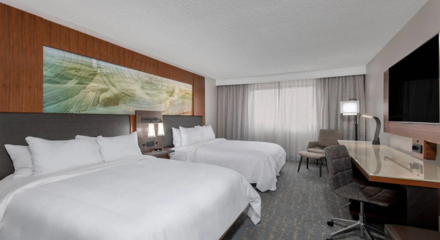 Camera quadrupla Standard Madison Marriott West