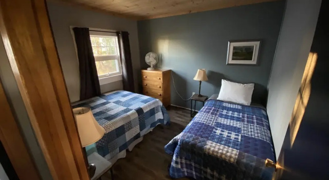 Коттедж Premium с 2 комнатами Pines Motel