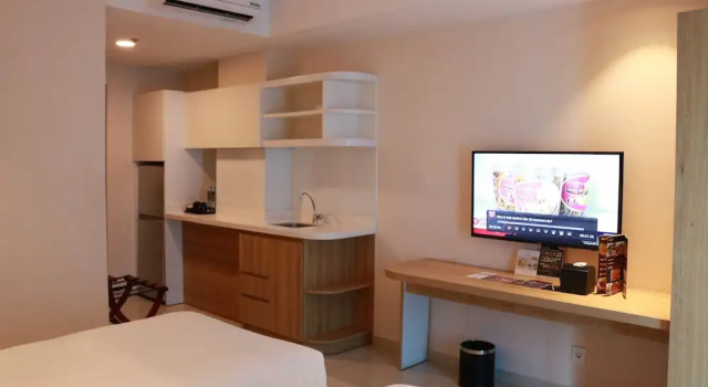Wing Hotel Kualanamu Airport, Rezerwuj Hotel Hotele 3-gwiazdkowe w Batang Kuis, 3*