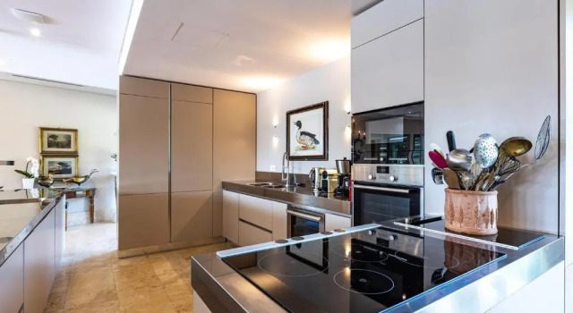 Вилла Villa Airone 12, Emma Villas