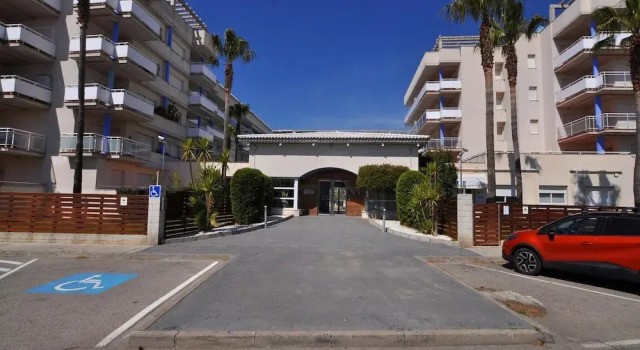 Apartment in Roses With Large Terrace, Забронировать Апартаменты/квартира Росас Cap de Creus Nature Reserve