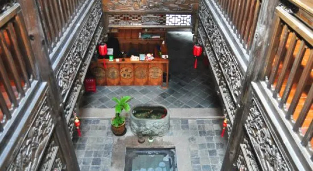 Jianshui First Line Tian Inn, Buchen Sie Hotel Hotels in Yunnan mit Parkplatz, Parkplätze