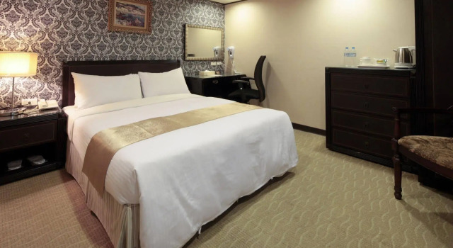 Holo Hotel Tainan, Забронировать Отель Отели Тайнань с завтраком, рядом с Tainan Grand Matsu Temple, Завтраки