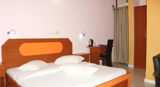 Люкс Business Royal Charlin Hotel and Suites