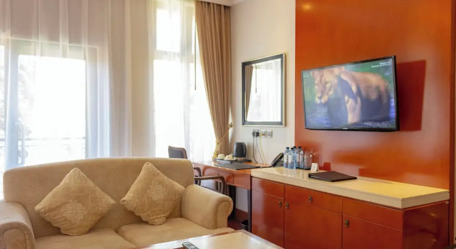 Executive dublă cameră cu balcon Alba Hotel Meru