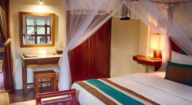 Le Flamboyant Resort, Book Ferieresort Hoteller i Kep med parkering, Parkering