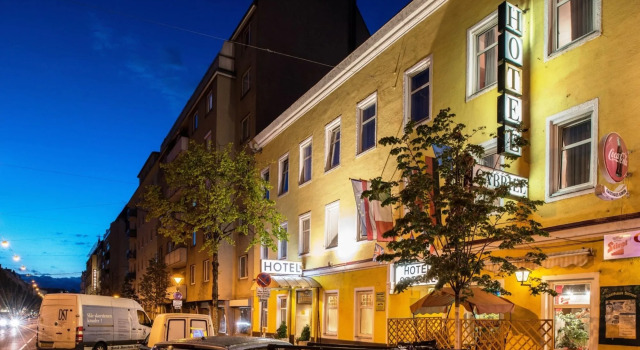 Garten- und Kunsthotel Gabriel City, Prenota Hotel Hotel a Vienna con parcheggio, Parcheggio
