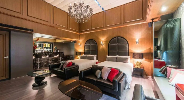 Четырёхместный номер Standard Royal Rose Hotel Zhongshan