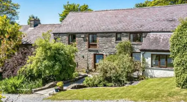 Ysgubor Uchaf, Varaa Hotelli Llanboidy Glamorgan
