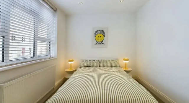 The Earl's Court Hideaway - Warm 3bdr House, Забронировать Дом для отпуска Коттеджи Лондона, рядом с Городской музей полиции, Коттедж