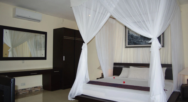 Bhanuswari Resort & Spa, Rezerwuj Ośrodek wypoczynkowy Hotele SPA w Bali, SPA