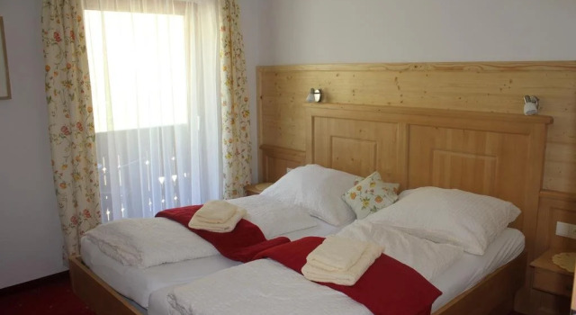 Bauernhof Grussberggut, Rezerwuj Hotel Hotele w Salzburg z parkingiem, Parking