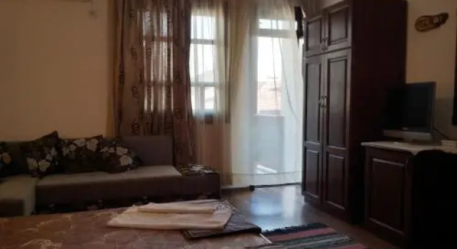 Keremidchieva Kushta Guest House, Prenota Affittacamere Hotel a Blagoevgrad con parcheggio, Parcheggio