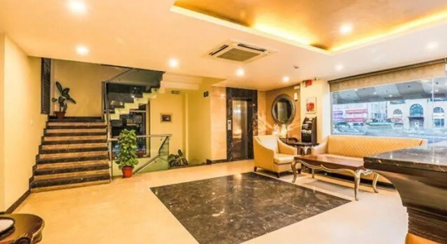FabHotel Hexa Lajpat Nagar, Забронировать Отель Отели Нью-Дели с завтраком, Завтраки