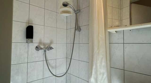 Camera Standard Pension Vera