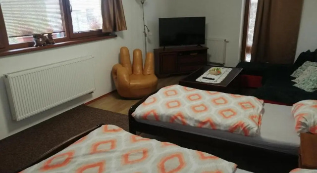 Útulný Domček Privat Bedrich, Rezervovat Hotel Hotely v Prešovský kraj s parkováním, Parkování