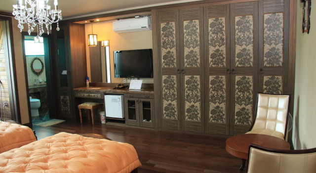 Nine Resort