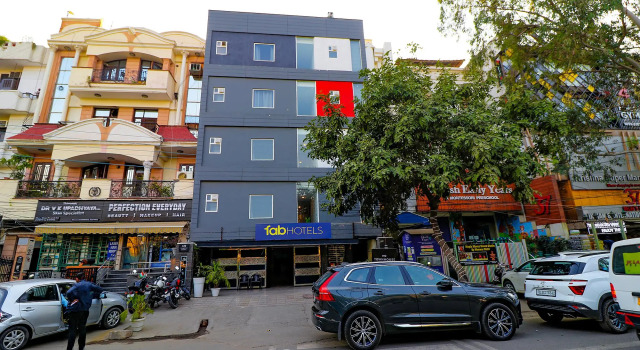 FabHotel Hargobind Enclave, Забронировать Отель Восточный Дели Нью-Дели