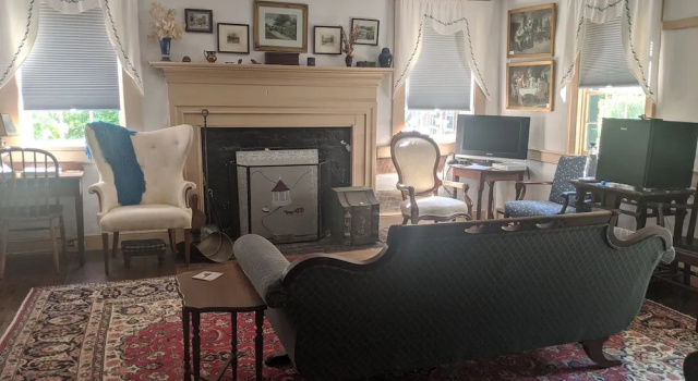 Люкс The Anderson Cottage Bed & Breakfast