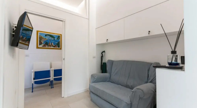 Piazza San Luigi 9 in Naples, Забронировать Апартаменты/квартира Апартаменты Позиллипо, Апартаменты/квартира