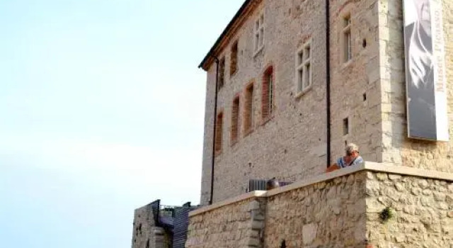 Villa Luca, Забронировать Вилла Коттеджи Антиб, рядом с Antibes Archaeology Museum, Коттедж