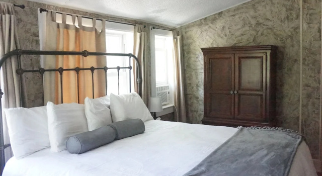 Люкс The Frogtown Inn