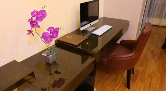 Трёхместный номер Deluxe Nomo Service Apartment The Legend
