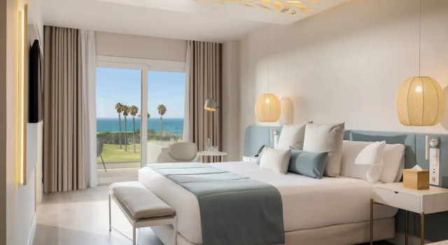 Двухместный номер Standard с видом на море Amare Beach Hotel Sancti Petri - Adults Recommended