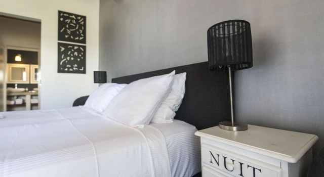 Luxurious and hip Apartment in the Historic Town of Willemstad and the sea