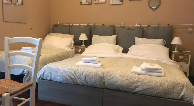 Трёхместный номер Standard с балконом Morgagni House