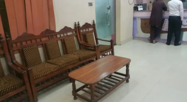Bhittai Hotel, Đặt Khách sạn Dadu 