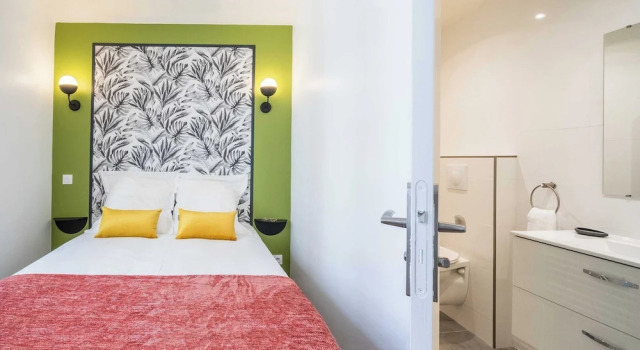Cosy Apartment in the Heart of Belleville 6p/2bedroom, Забронировать Апартаменты/квартира Отели Парижа с парковкой, рядом с Курон, Парковка