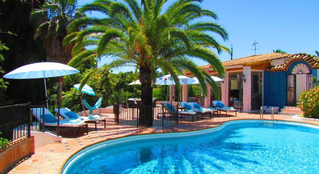 Jardines De La Reina Boutique Bed & Breakfast, Prenota Bed & breakfast Hotel a Costa del Sol con piscina, Piscina