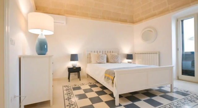 Pietro Maggi - Apulian Historical House, Book Hotel Manduria Salento