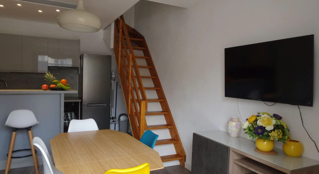 Charming maisonette in duplex, 400 m from the beach, Book Hotel Courseulles-sur-Mer D-day Beaches