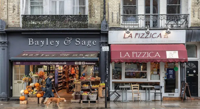 Radipole Road IV by Onefinestay